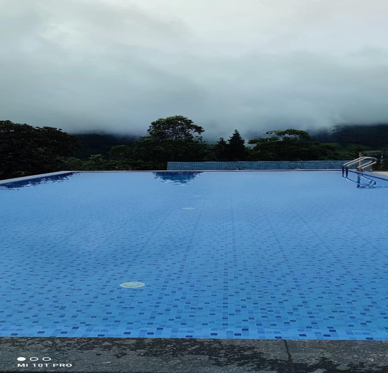 Camelot Resort Munnar Exteriör bild